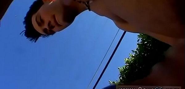  Teen boy pissing toilet and zone video gay Pissing Flip Flop Fuck!